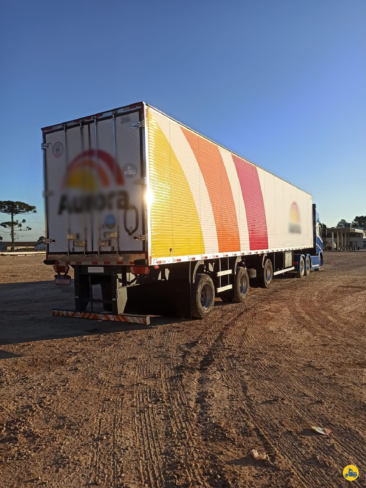 CARRETA SEMI-REBOQUE FRIGORIFICO LP Transportes LAPA PARANÁ PR